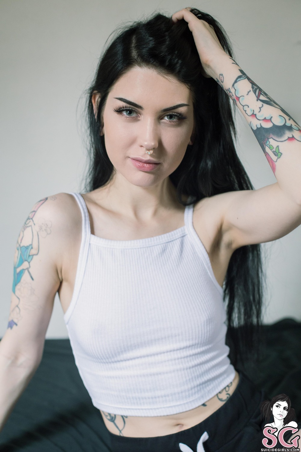 https://content3.bustybloom.com/suicidegirls.com/0605/00.jpg